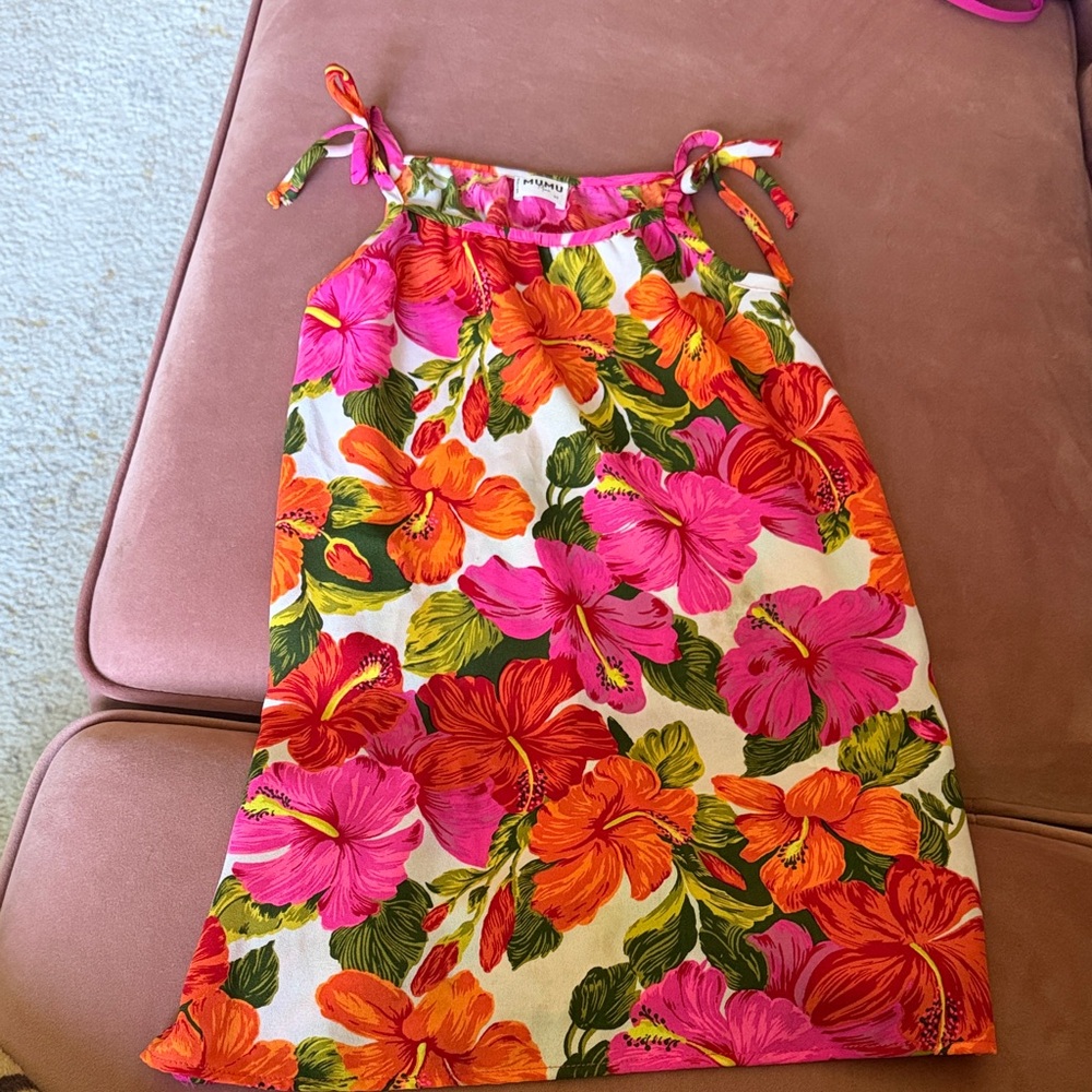 Show me your Mumu size 4t Tropical Floral Tie-Shoulder Sundress